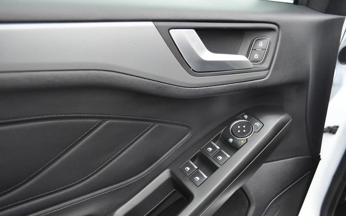Ford Focus cena 55500 przebieg: 146000, rok produkcji 2020 z Krapkowice małe 466